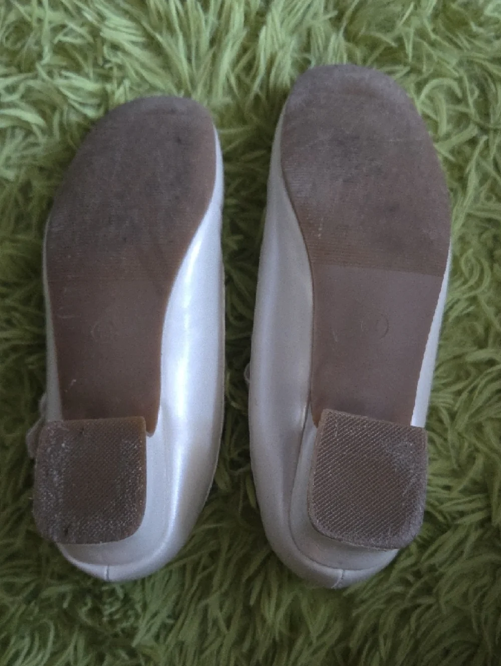 Josmo Pearlized Ivory‎ Girls Mary Jane Shoes with Rhinestone Strap